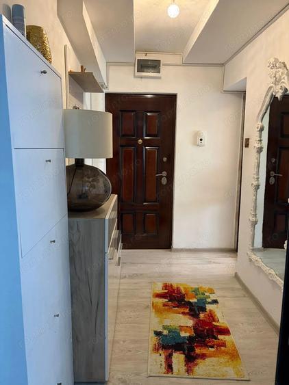 Vand apartament cu 2 camere in zona pia?a mica - 5