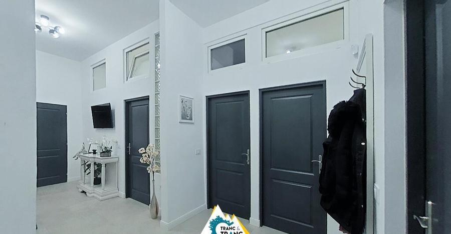 Salon inchiriat Afacere la cheie pe B-dul Revolu?iei, Arad - 4