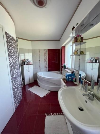 Dealul Florilor VILA D+P+M 240mp finisata, mobilata cu 530mp teren! - 12