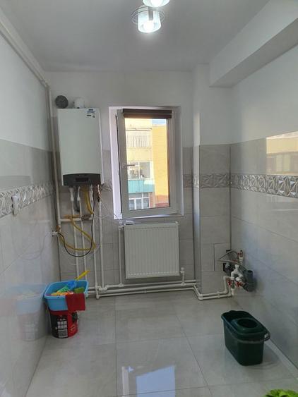 Apartament central 3 camere - 8