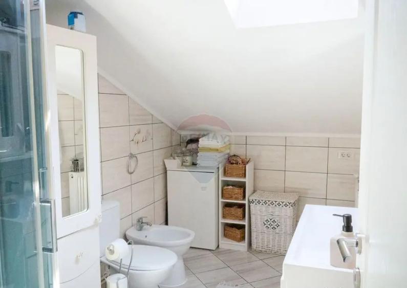 CASA + HALA/SPATIU FIRMA - VOITINEL - 6