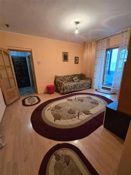 3 camere semidecomandat zona Mircea cel Batran - 3