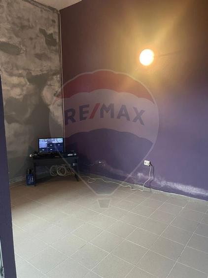 Spa?iu comercial de 497mp de vanzare - 9