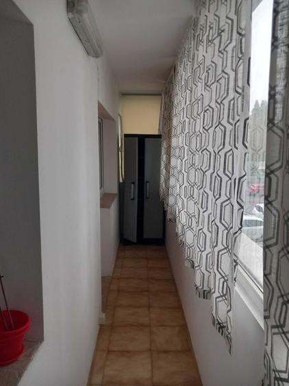 De inchiriat apartament cu 2 camere , Metrou Brancoveanu sector4 - 5