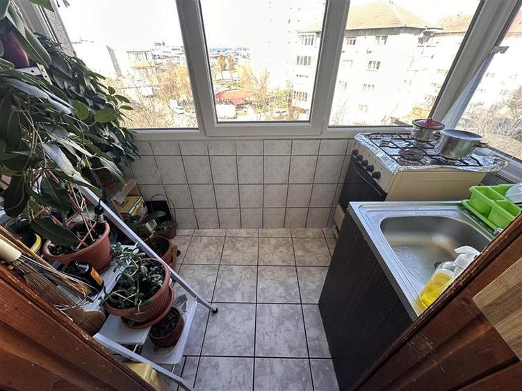 Decomandat cu 2 bai, linga Shopping Cyti - 4