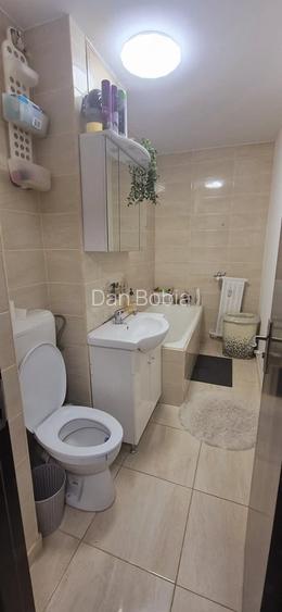 Garsoniera decomandata 10 min Costin Georgian DB2344