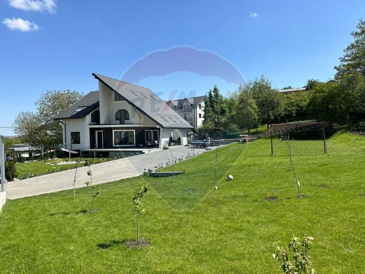 Vila de lux de vanzare in Ipotesti-Suceava - 29