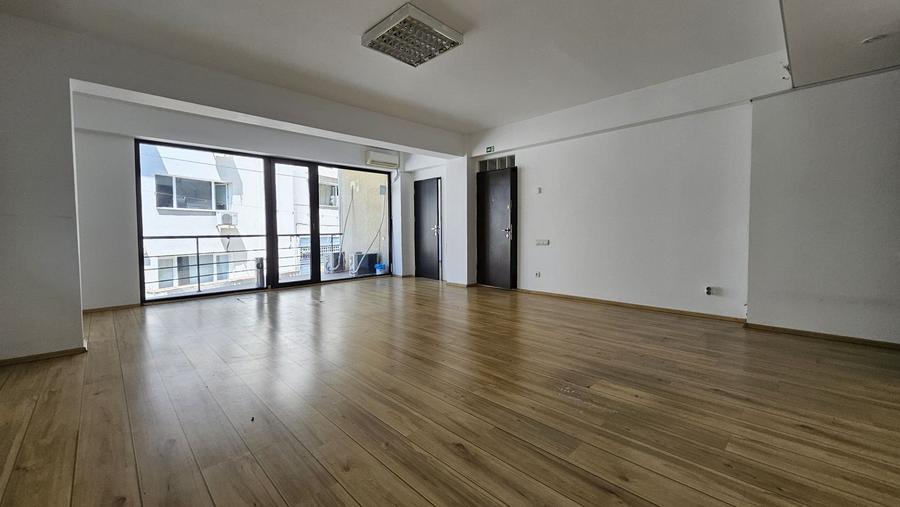 Vila P+3, 350mp utili + 100mp curte, 10min Metrou Piata Victoriei - 9