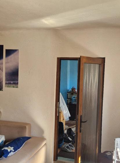 Vand casa la tara - 4