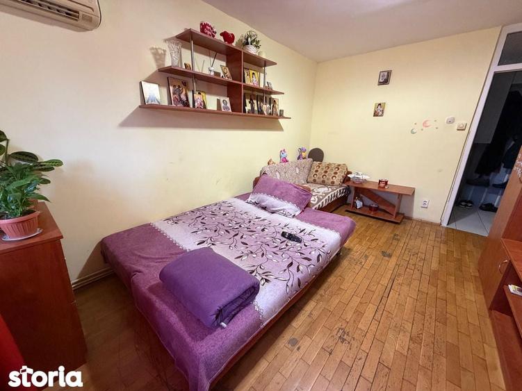 Garsoniera de Vanzare Gorjului Bloc 1981 etaj 3/4 - 3