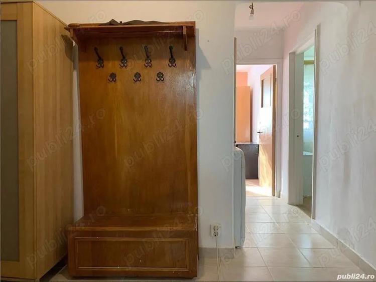 Inchiriez jumatate apartament 3 camere - 3