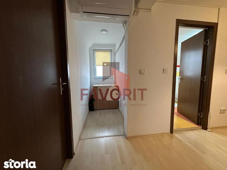 Casa individuala | Parter + Etaj + Pod | Asfalt | Comision 0 | - 8