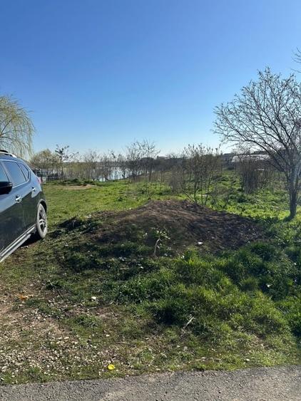 Vand 784mp teren in intravilanul comunei Butimanu - 5