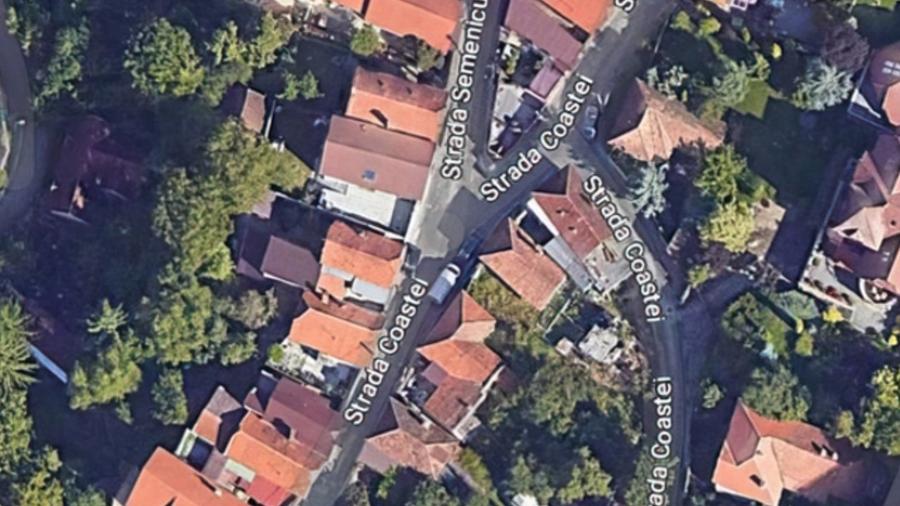 CASA SINGUR CURTE DE RENOVAT  cu teren 297 mp -ZONA PIATA UNIRII- comision 0% - 9