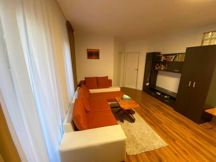 Apartament de vanzare 3 camere Floresti, zona Terra - 8