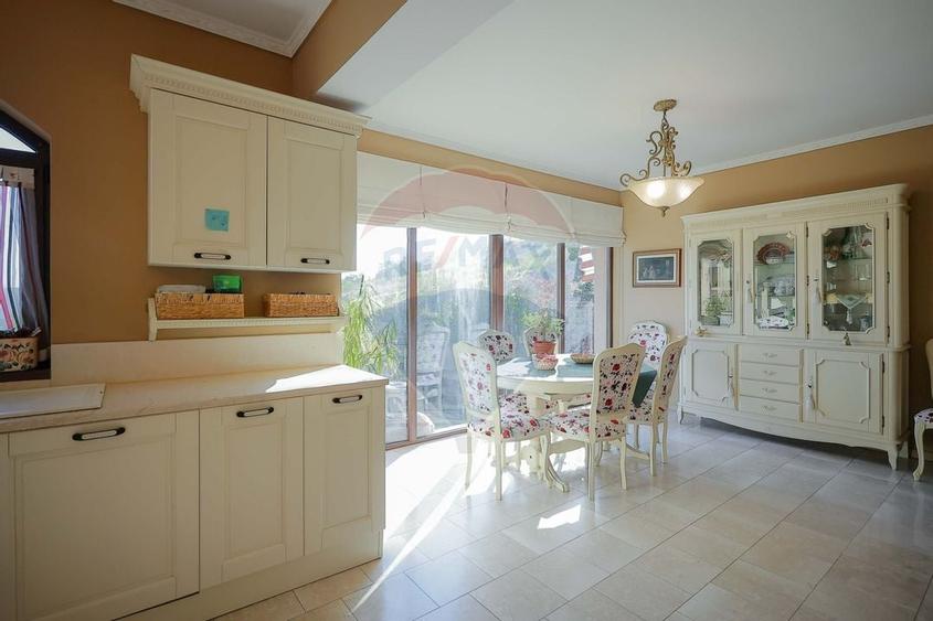 Vilă mediteraneană cu 5 camere, Dealuri Oradea - 46