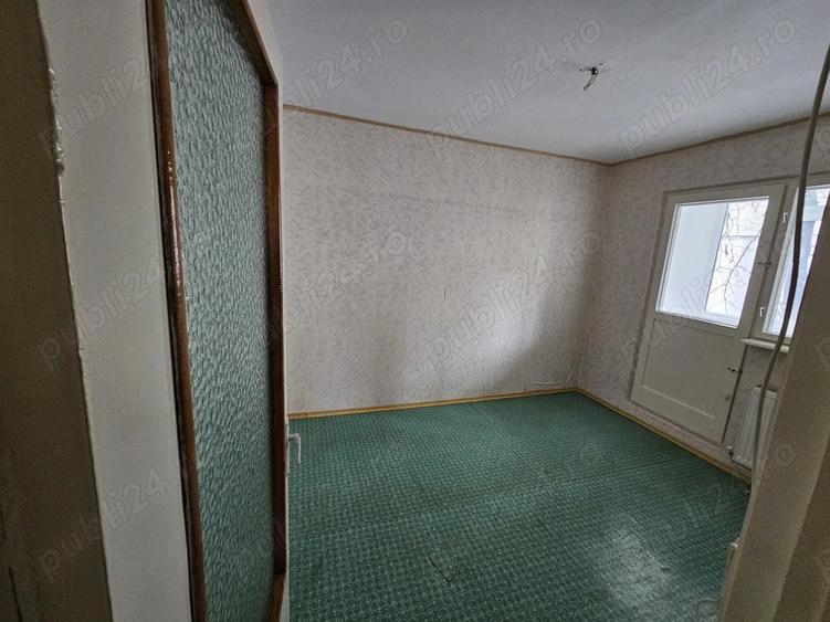 Apartament 3 camere decomandat 68 mp Galati zona IREG - acces la terasa deschisa 60 mp - 16