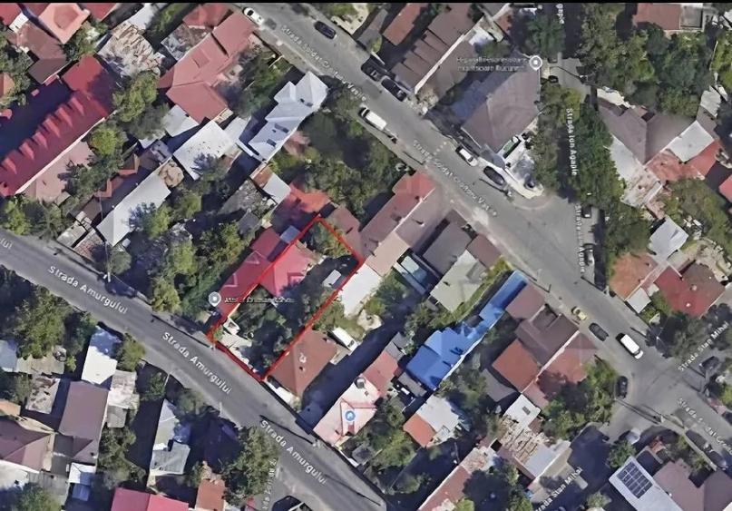 Casă cu 2 camere cu Teren 446 Mp în Rahova