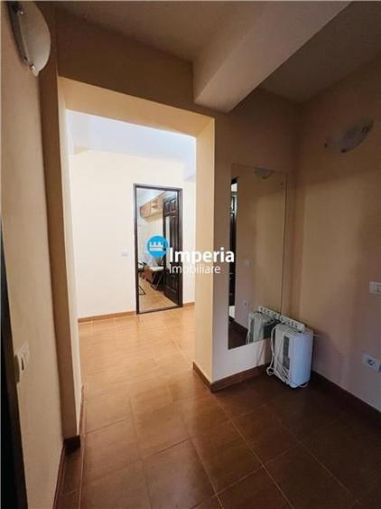 Inchiriez apartament 3 camere, decomandat,  Podul de Fier - 9