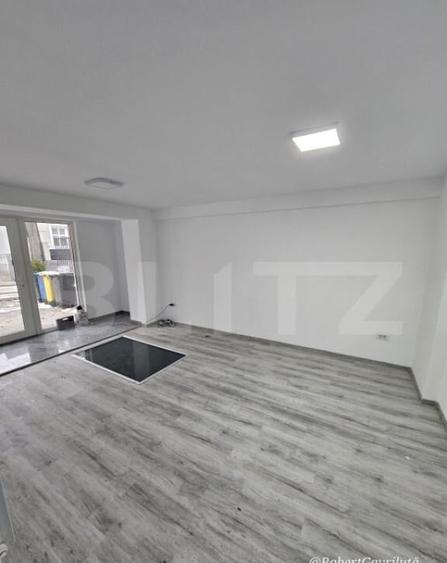 Apartament cu 4 camere, 100 mp, zona Centrala - 2