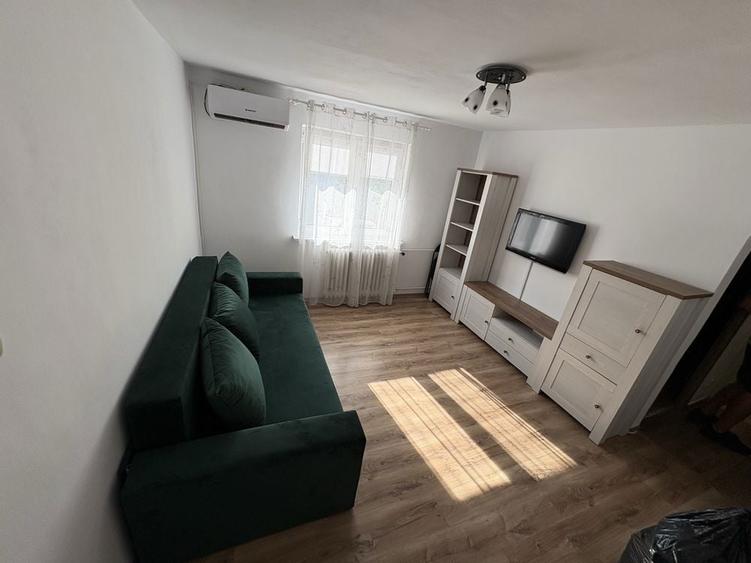 Inchiriez ap 2 camere semidecomandat strada Uioara - 2