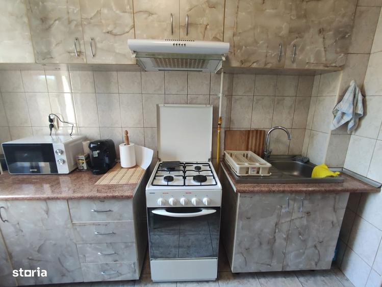 Apartament 2 camere, balcon, Tomis III - 12