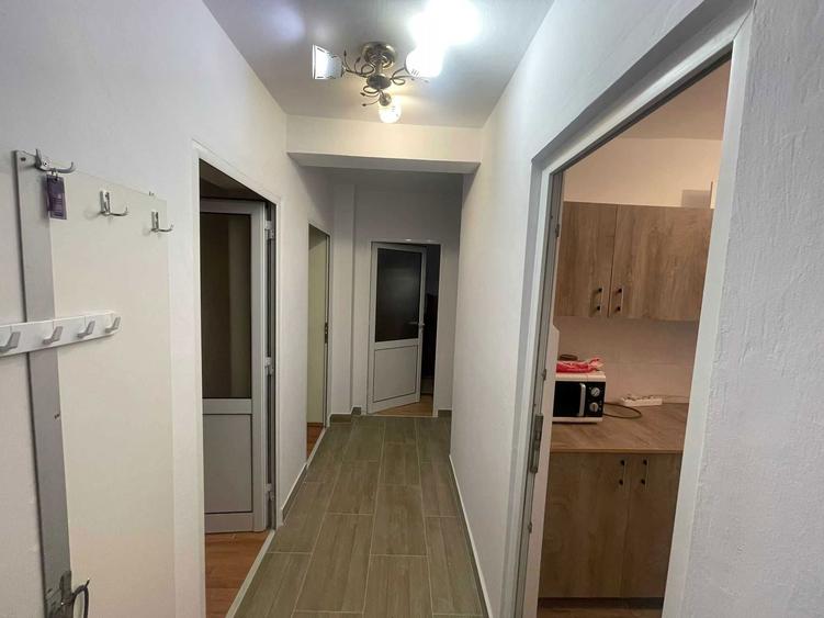 Apartament de inchiriat cu 3 camere, in zona Big - 7