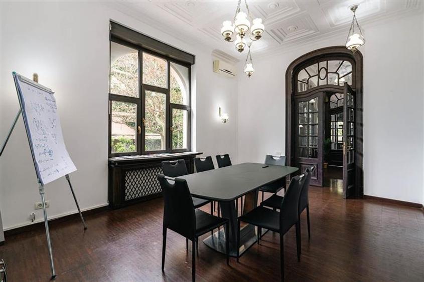 Inchiriere vila reprezentativa - pretabila birou, ambasada - 6