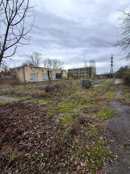 Proprietate de vanzare: teren intravilan cu constructii inscrise in cadastru - 1