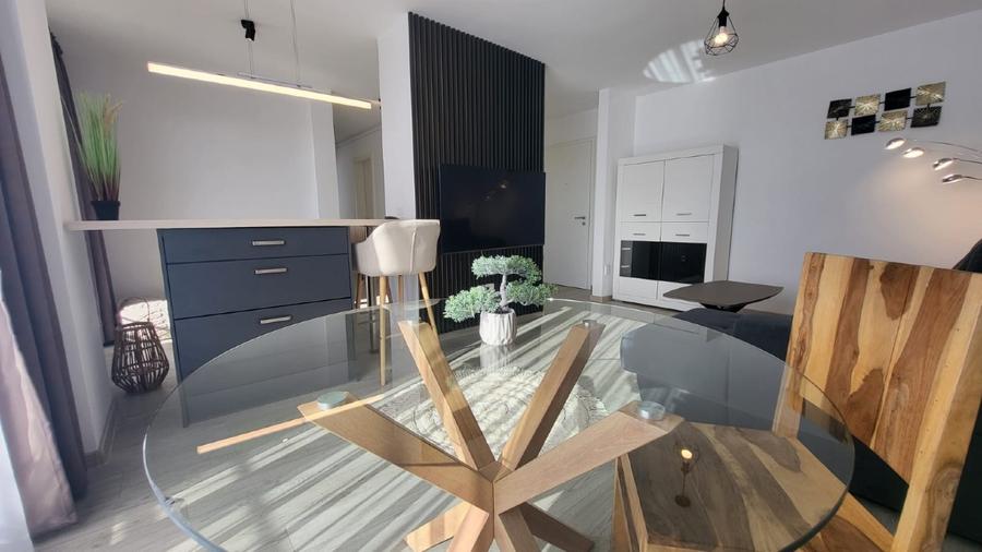 PROPRIETAR,2.5 camere 77mp +2 terase 22 mp+200mp terasă pe nivel | Kasper-Coresi - 3