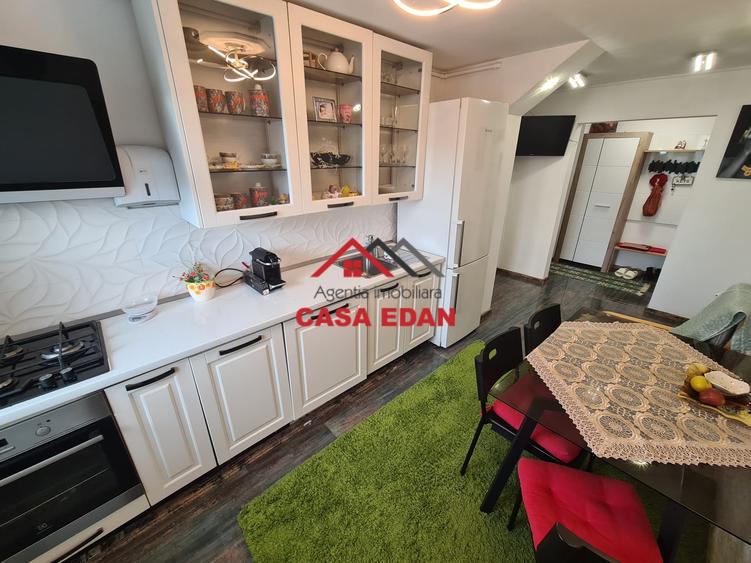 Ap 4 cam in Campina--100.000e - 1