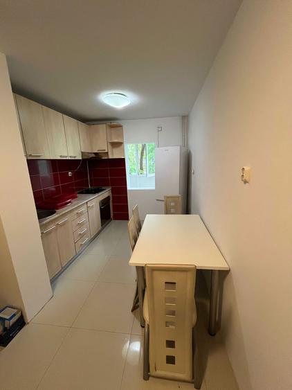Proprietar ofer spre inchiriere apartament 2 camere metrou Gorjului - 4