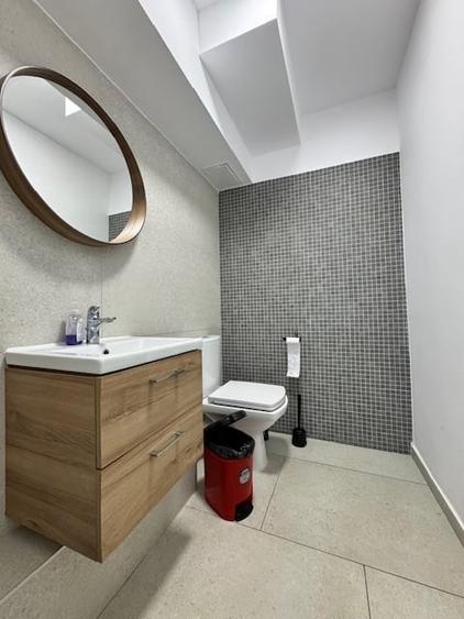 1 MAI - EXCLUSIVE OFFICE BUILDING - 3