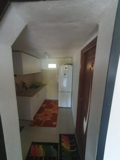 Cabana spatioasa de inchiriat - 6