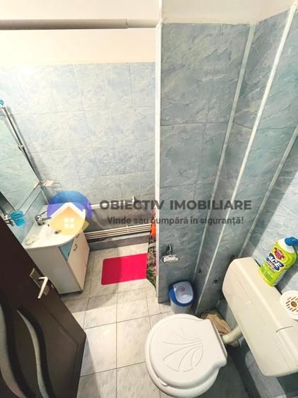 Garsonieră Centru – etaj intermediar – mobilată și utilată - 10