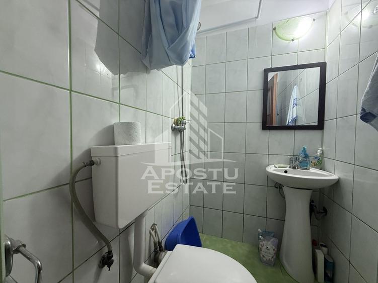 Garsoniera, bloc de apartamente anvelopat,  investitie, zona Girocului - 3