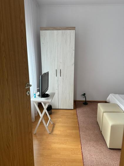 Vila individuala, P+M,  noua camere, 209 MP, Curte 170 MP, zona Garii-Constanta - 10