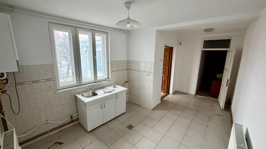 2 camere lângă UAIC – opțiune pe camere sau integral - 4