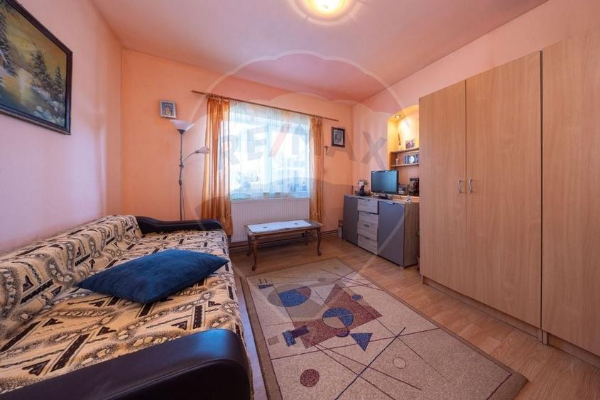 Oportunitate: casă la preț de apartament in Cristian - 9