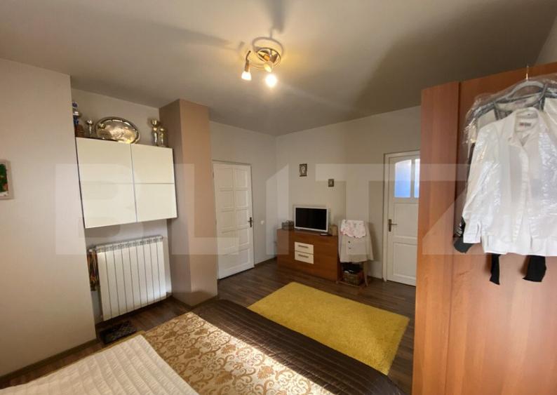 Casa de vanzare, mobilata si utilata, 4 camere, Zona Central - 7