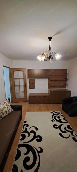 Inchiriez apartament 2 camere Strand - 1