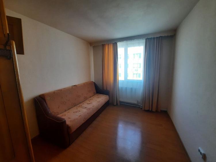 Apartament de vanzare, 3 camere, semidecomandat, 64 mp,  Cod 160595 - 4