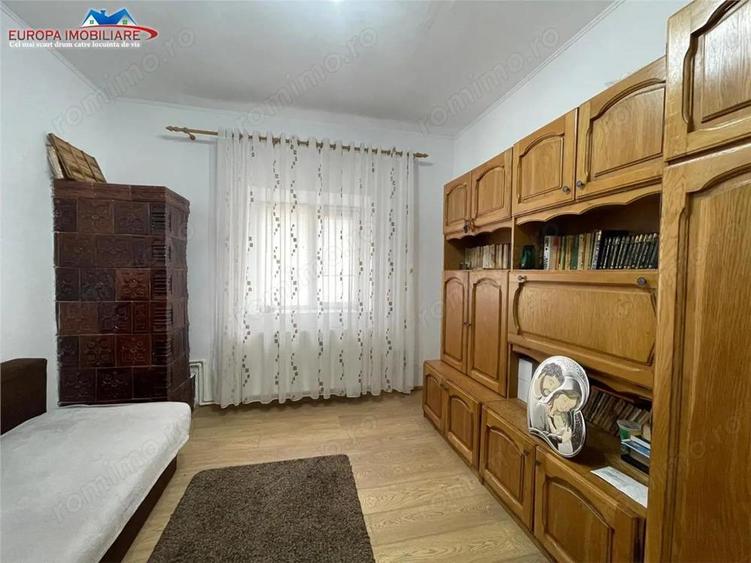 Casa de vanzare zona centrala-Tulcea - 11