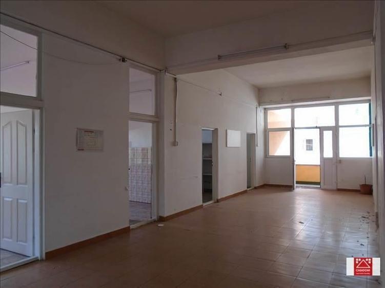 Spatiu la etaj, Fortuna! - 12