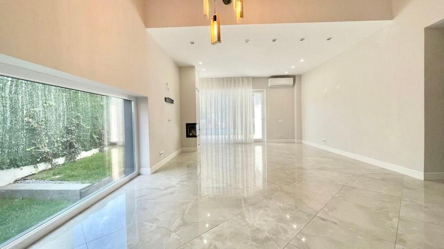 Vila moderna cu piscina, complex rezidential, Iancu Nicolae - 12