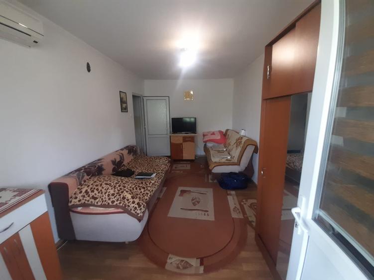 Vanzare apartament cu doua camere si suprafata de 40.5 mp in zona Km 4-5 Doraly - 1