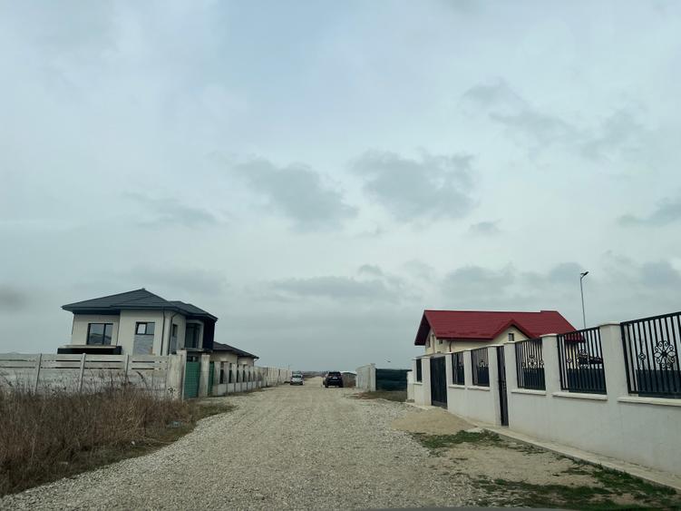 Domnesti- Proprietar, 3 loturi alaturate de 600mp fiecare lot - 4