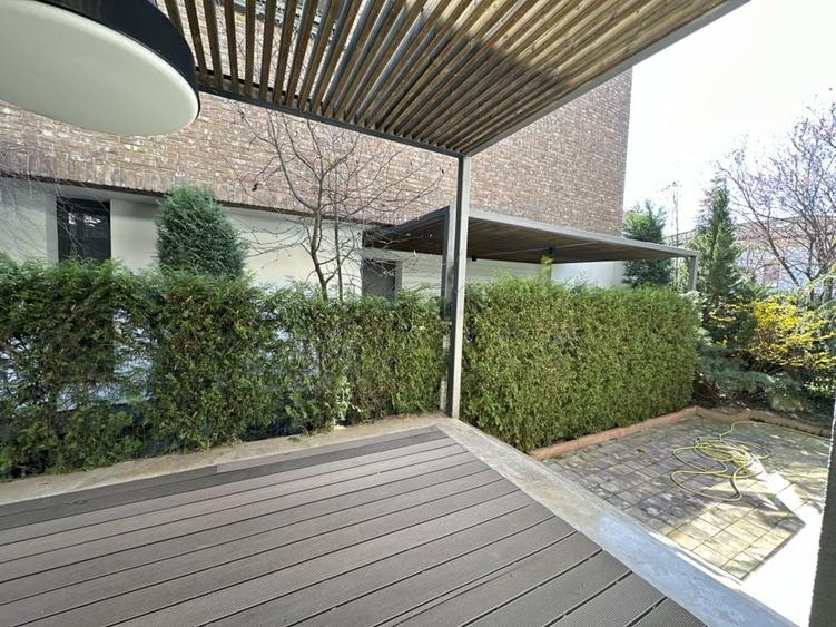 LUXURY VILA DE INCHIRIAT I CU PISCINA I COMUNITATE RESTRANSA I IANCU NICOLAE - 1