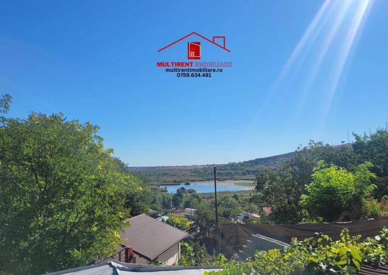 Casa de vanzare cu vedere superba spre MicroDelta ! - 1