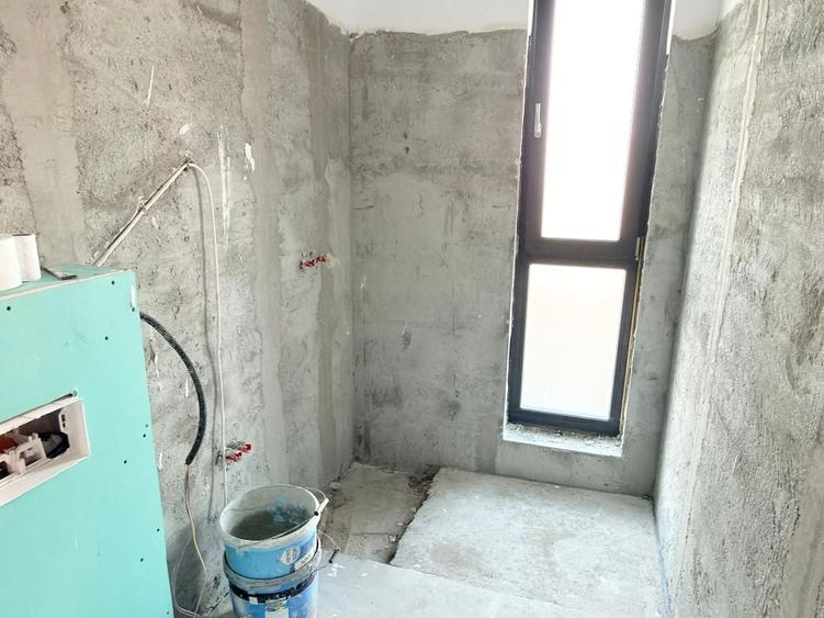 Duplex cu 4 camere cu Canalizare în Dumbrăvița
